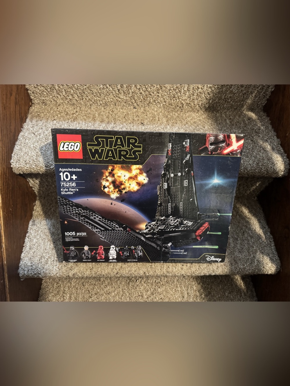 NIB - LEGO Star Wars Kylo Ren's TIE Silencer 75256 Building Set - BRAND NEW NEVE